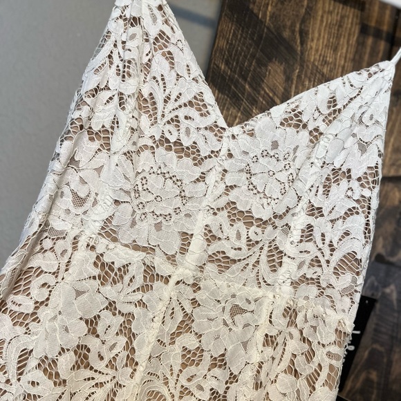 NWT Lulu’s One Wish White Lace Midi Dress - Picture 3 of 6